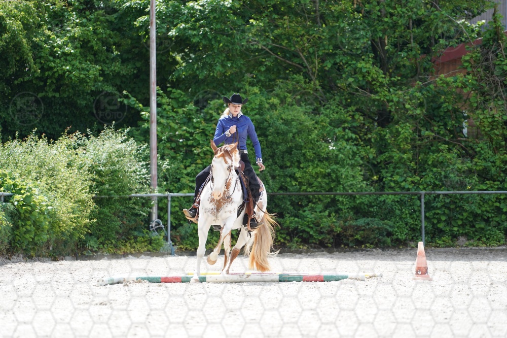 s_A9_06136.jpg